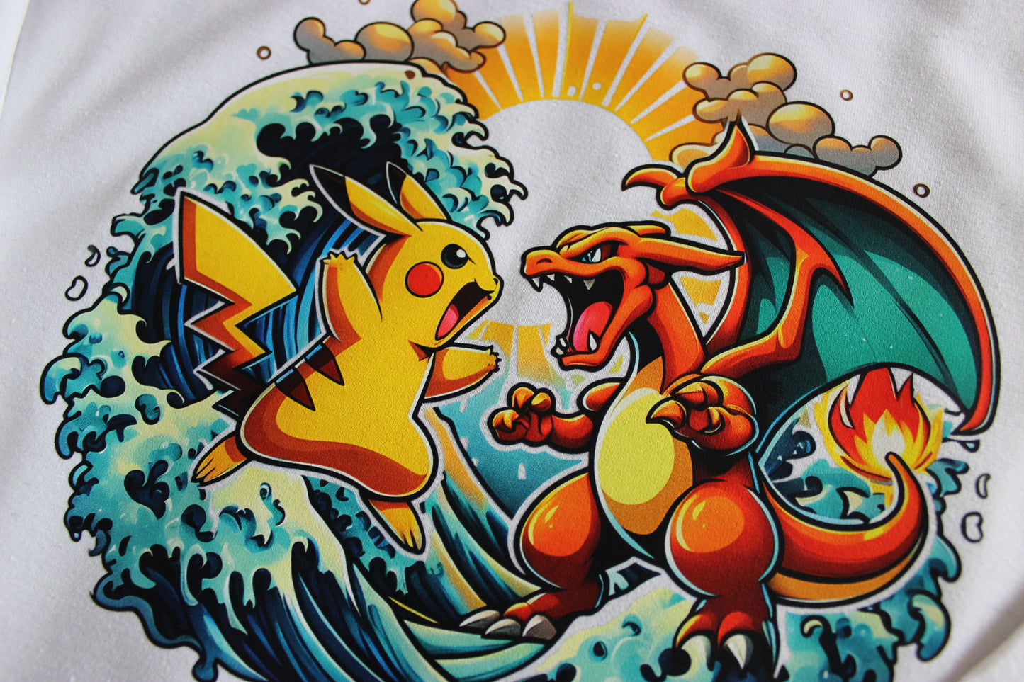 Sweatshirt Pokémon personnalisable - Pikachu vs Dracaufeu (photos à venir)
